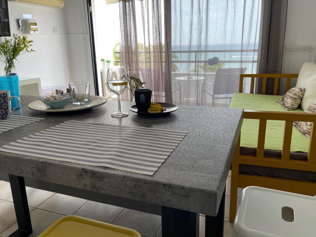 Krasas Beach Larnaca Ngoại thất bức ảnh