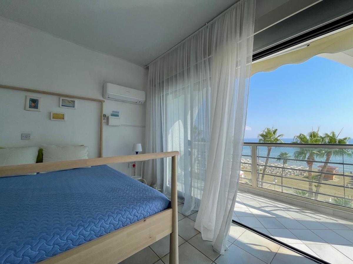 Krasas Beach Larnaca Ngoại thất bức ảnh