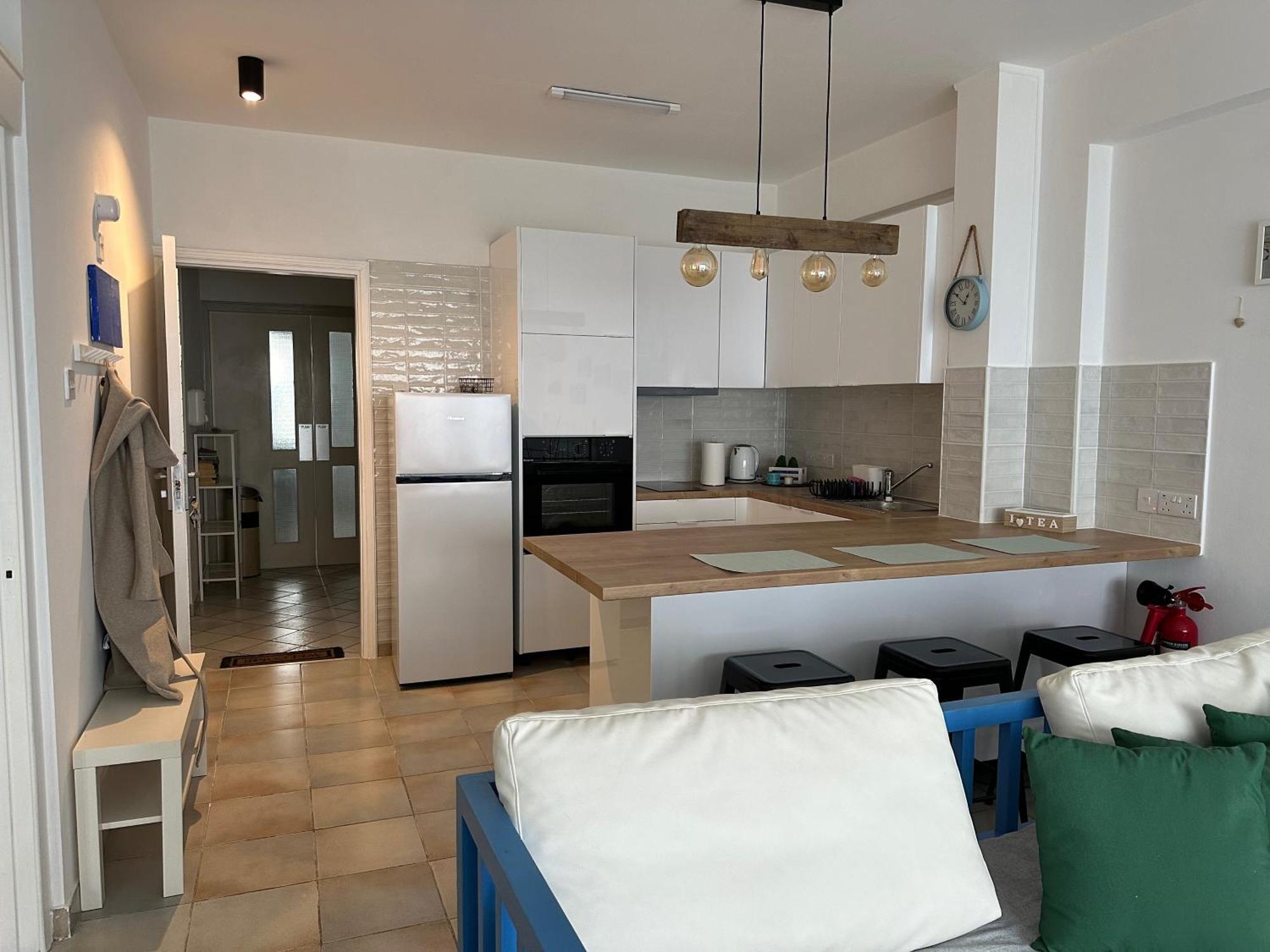 Krasas Beach Larnaca Ngoại thất bức ảnh