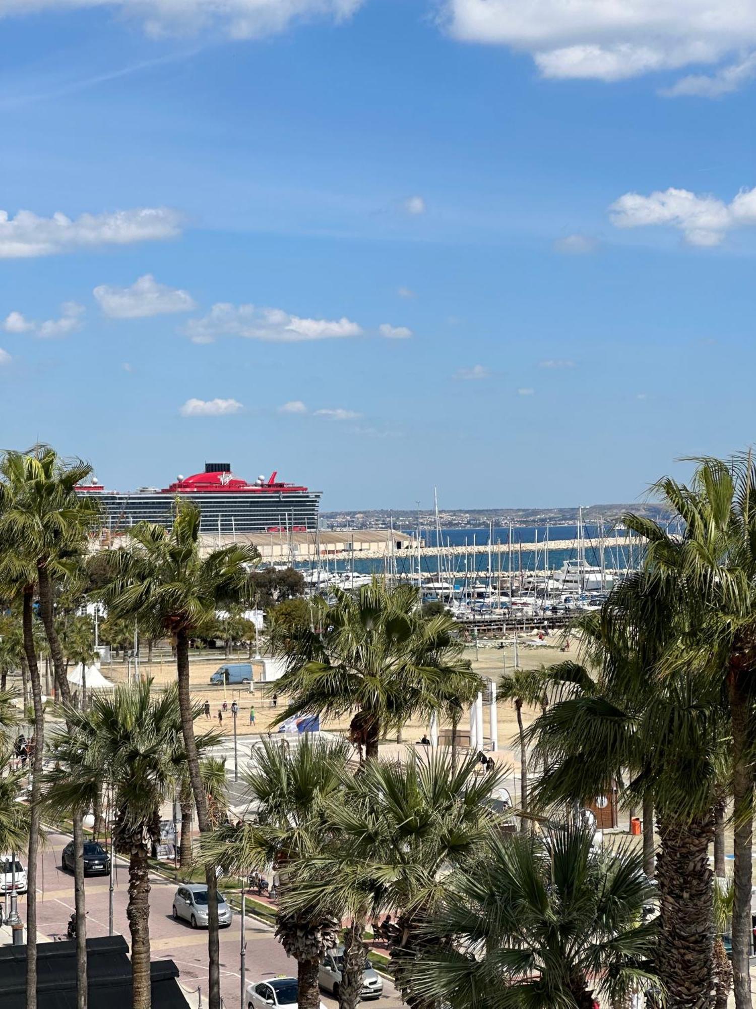 Krasas Beach Larnaca Ngoại thất bức ảnh