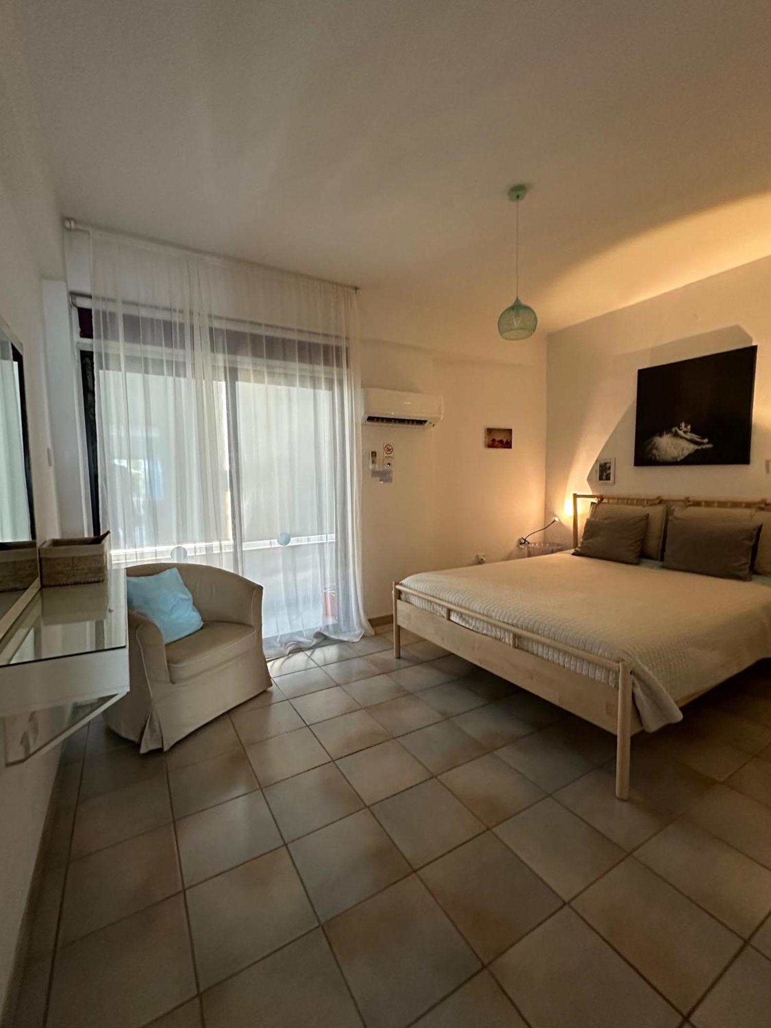 Krasas Beach Larnaca Ngoại thất bức ảnh