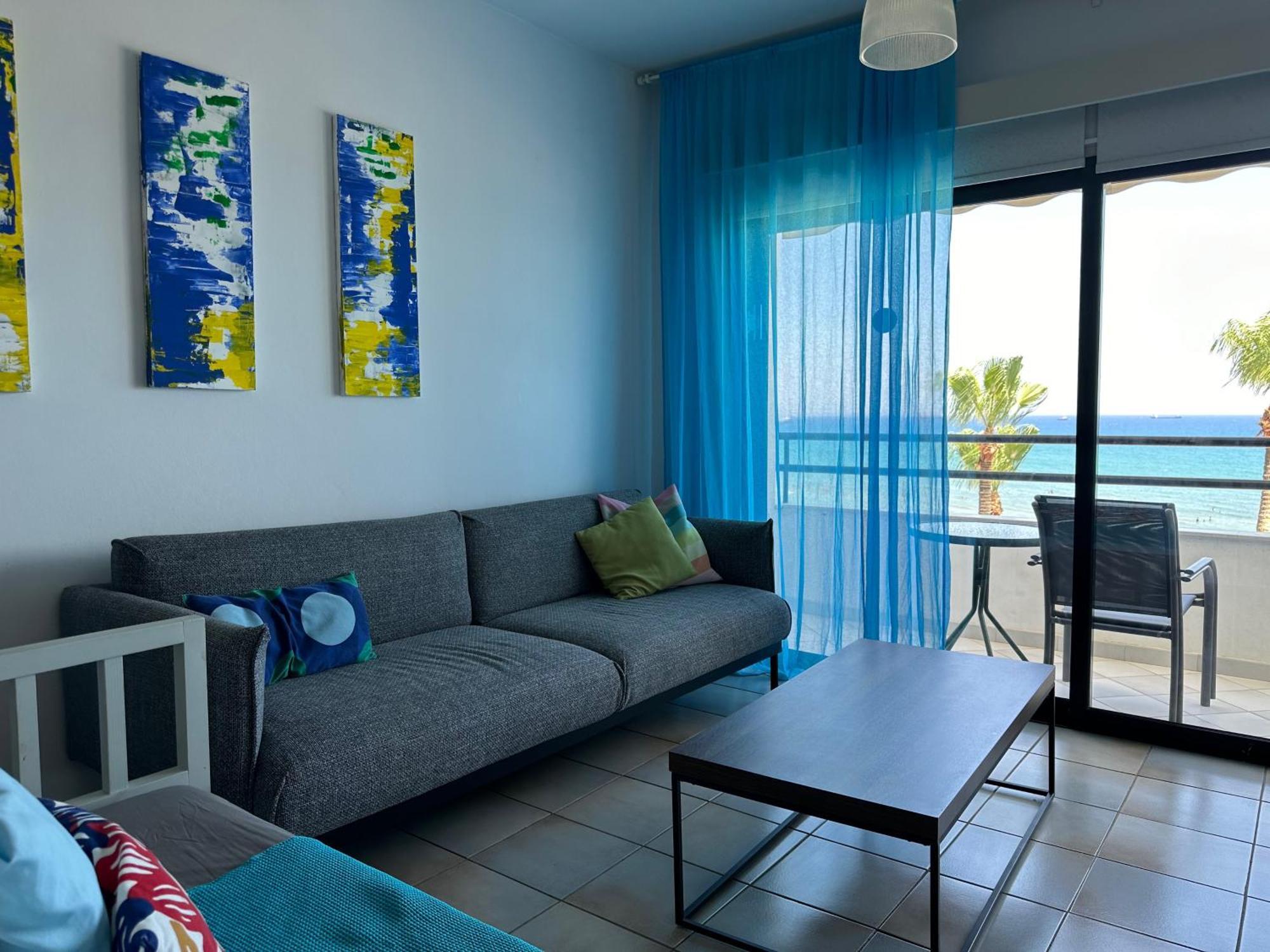 Krasas Beach Larnaca Ngoại thất bức ảnh