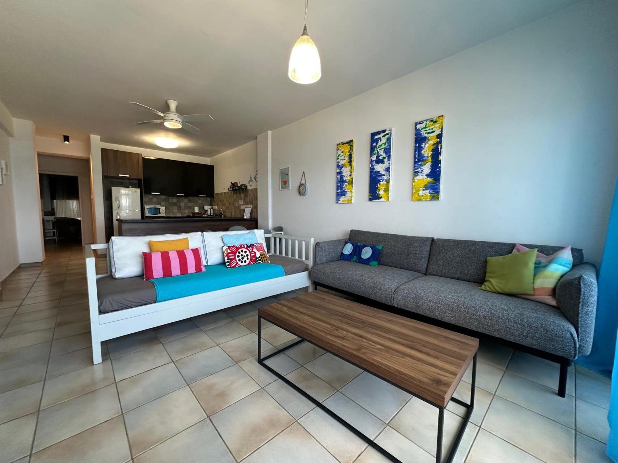 Krasas Beach Larnaca Ngoại thất bức ảnh
