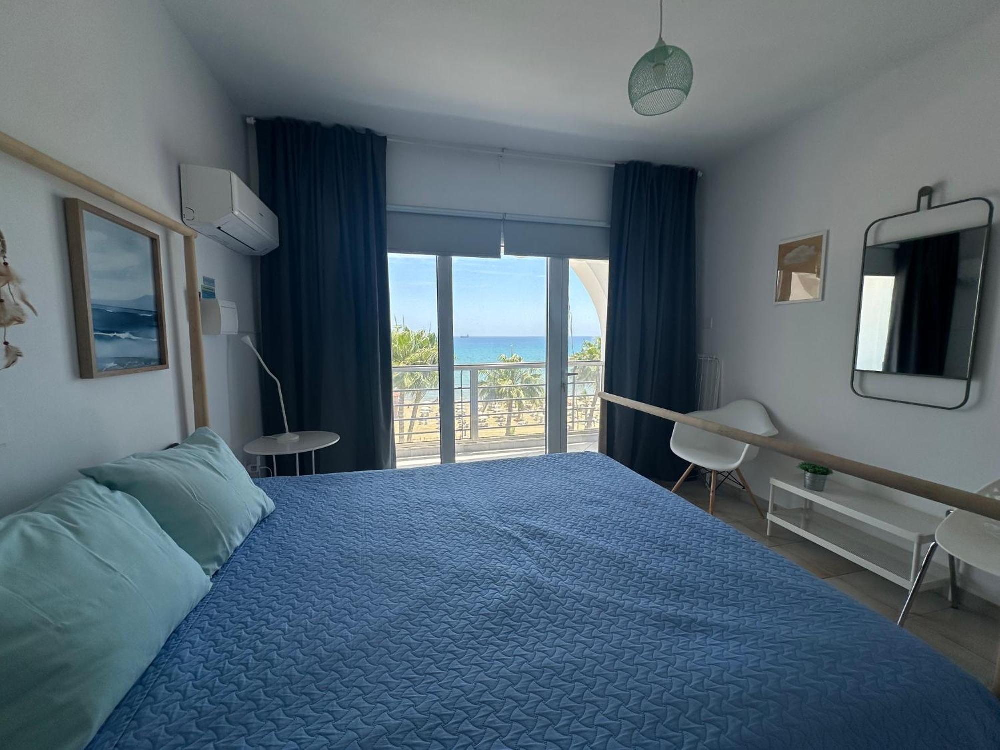 Krasas Beach Larnaca Ngoại thất bức ảnh