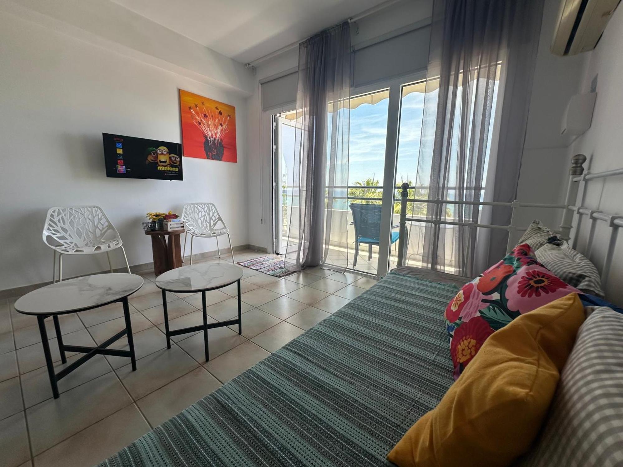 Krasas Beach Larnaca Ngoại thất bức ảnh